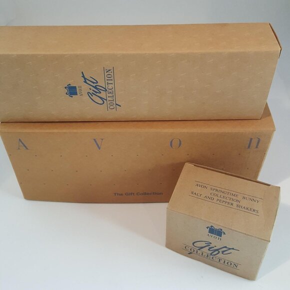 Vintage Avon Bunny Easter Taper Candles Salt Pepper Sugar Creamer Rabbits Lot - Picture 5 of 9